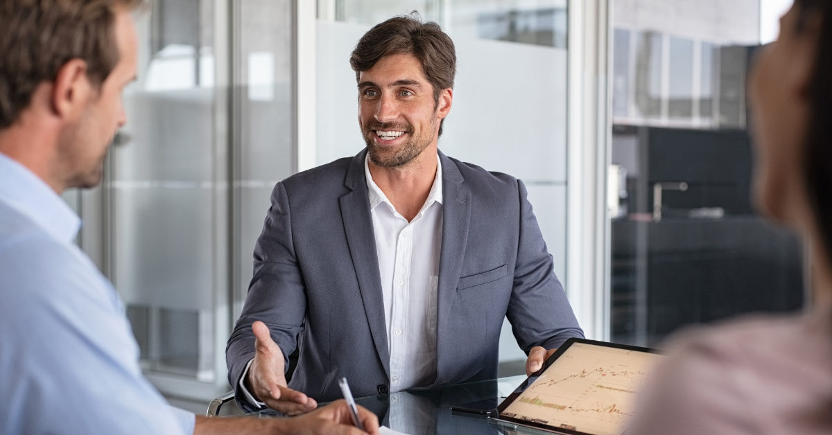 Business Consultant: Ρόλος, Καθημερινότητα και Ευκαιρίες Καριέρας στην Ελλάδα